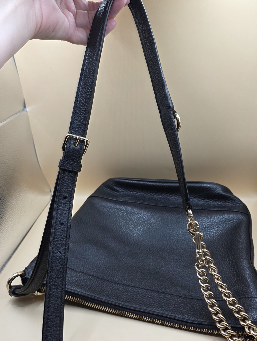 Coach F76668 Black Leather Paxton Duffle Crossbody Bag Black Gold Tone Chain - Picture 6 of 13